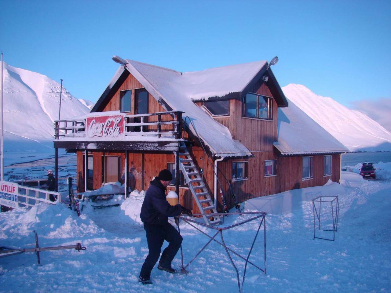 Klara Guesthouse Olafsfjordur Exteriör bild